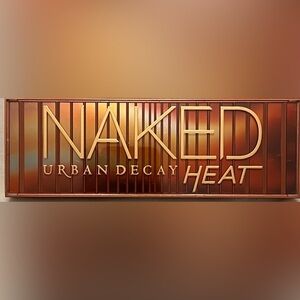 Urban Decay Naked Heat palette